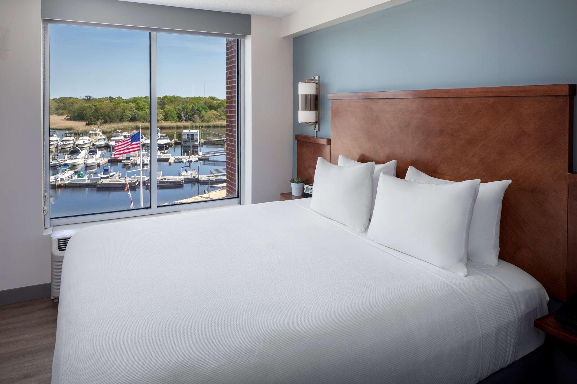 ריברהד Hyatt Place Long Island East End מראה חיצוני תמונה