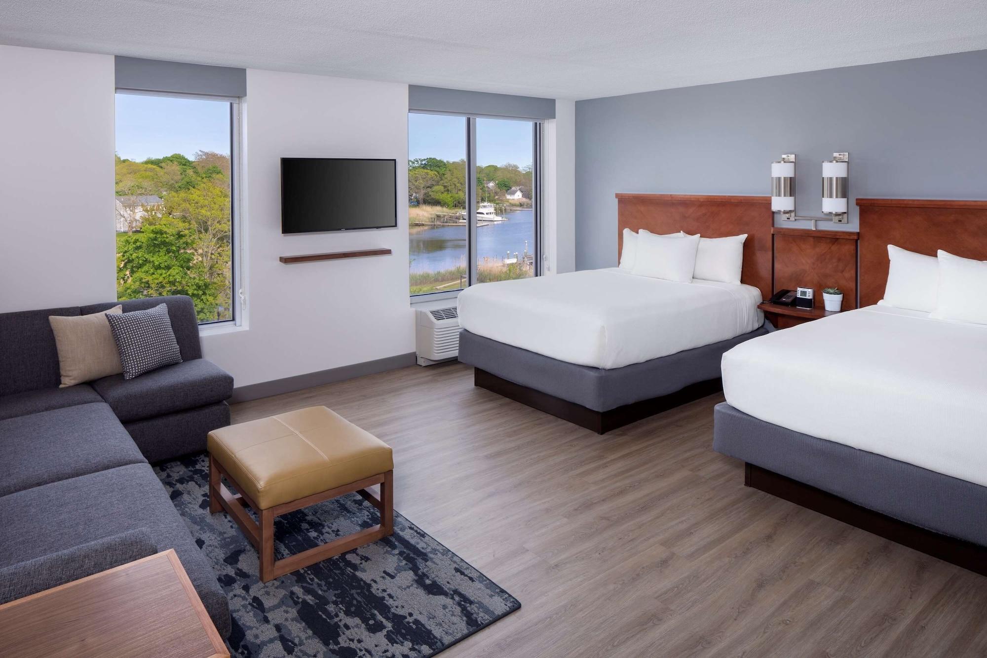 ריברהד Hyatt Place Long Island East End מראה חיצוני תמונה